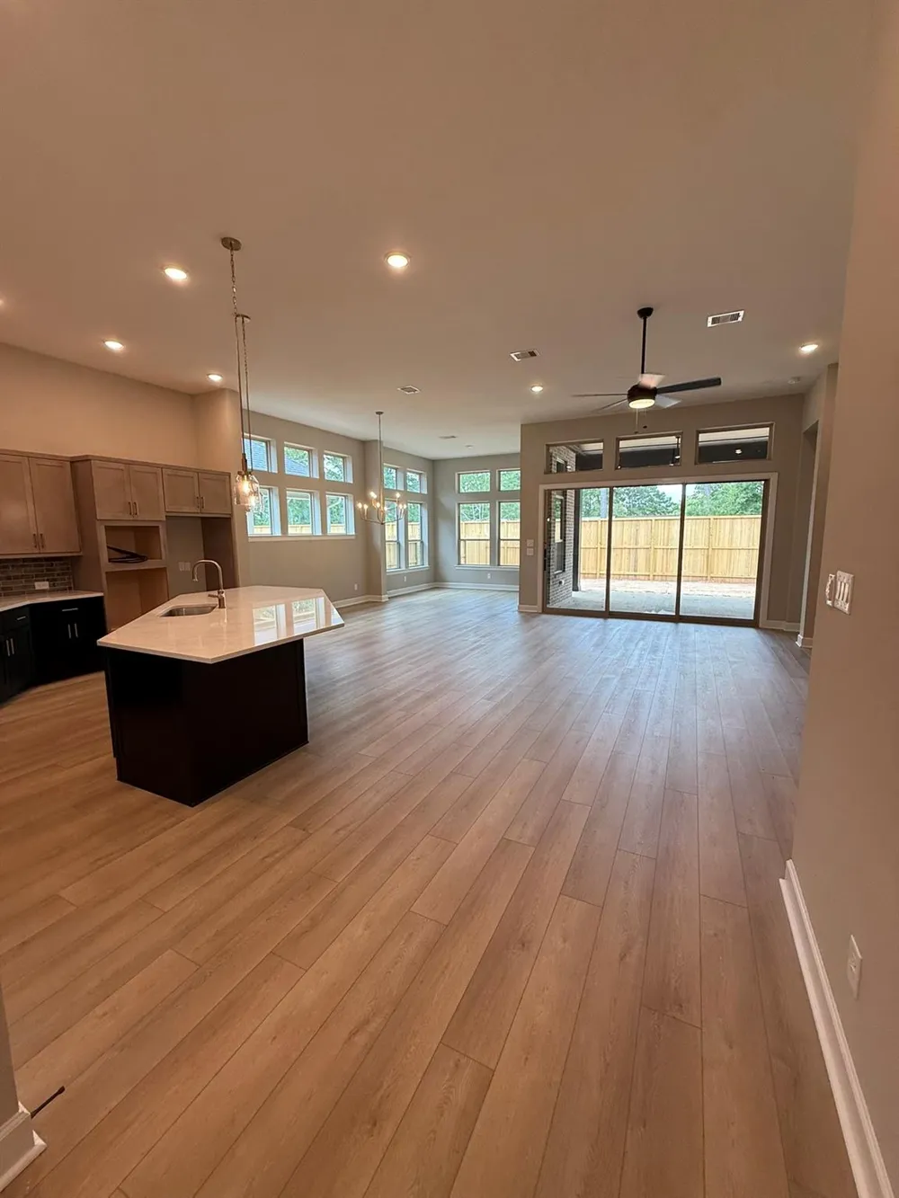 16859 Deep Wingbeat Way Magnolia, TX 77354
