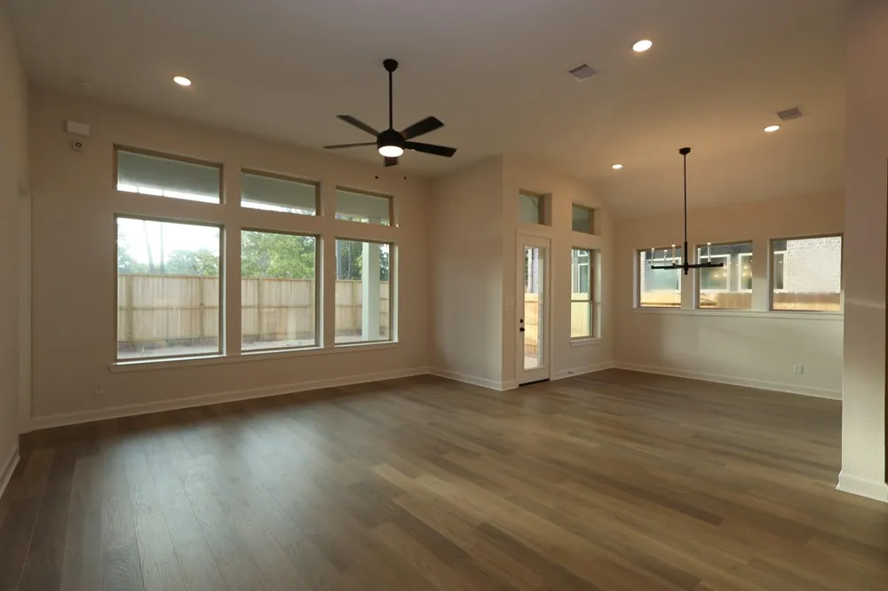 16855 Deep Wingbeat Way Magnolia, TX 77354