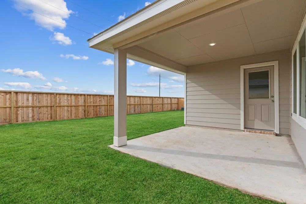2513 Roseman Court Sealy, TX 77474