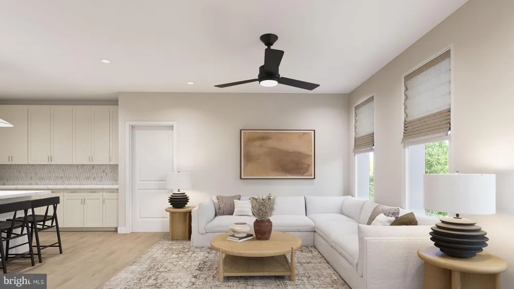 9475 SPRAGUE AVENUE #4 Fairfax, VA 22031