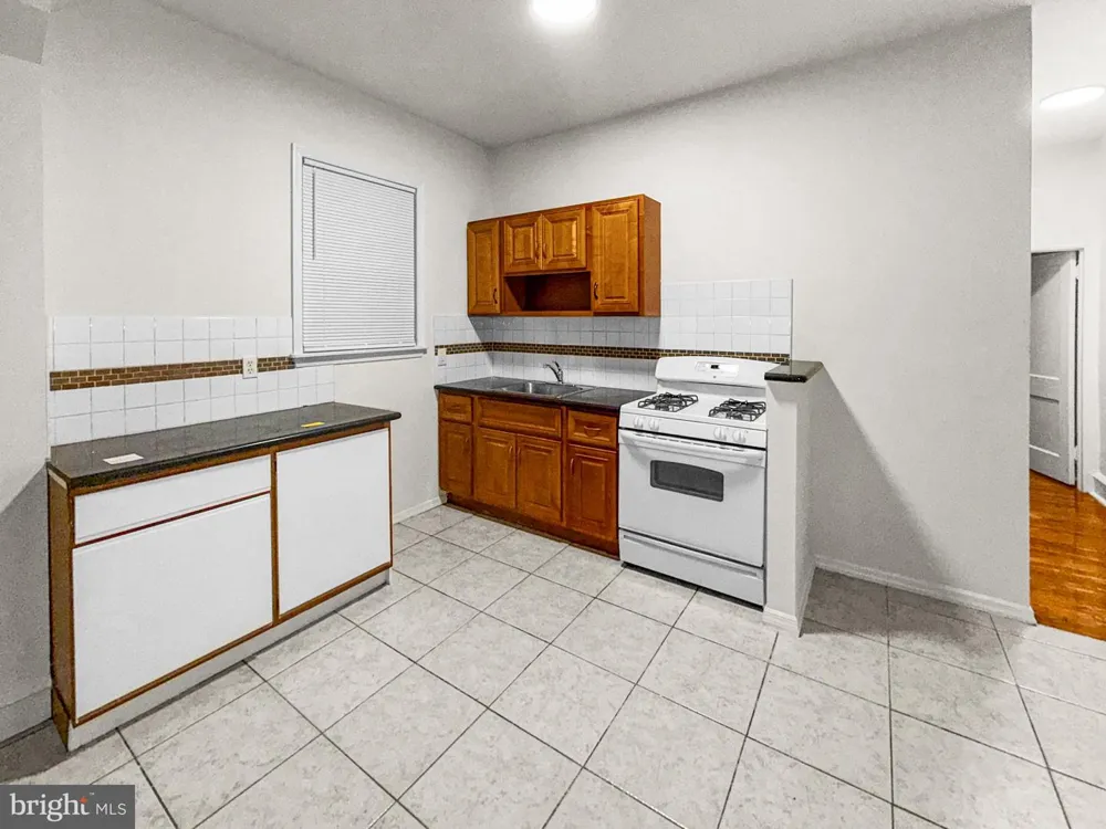 4832 CAMAC STREET #1 Philadelphia, PA 19141
