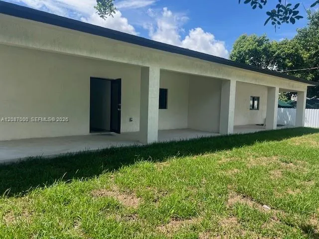 11755 SW 222nd St Miami, FL 33170