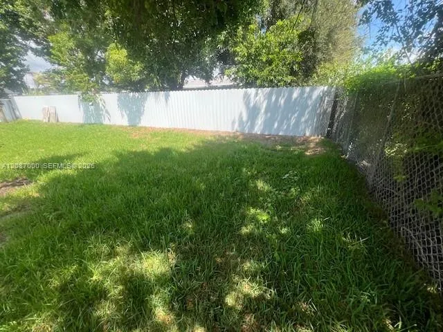 11755 SW 222nd St Miami, FL 33170