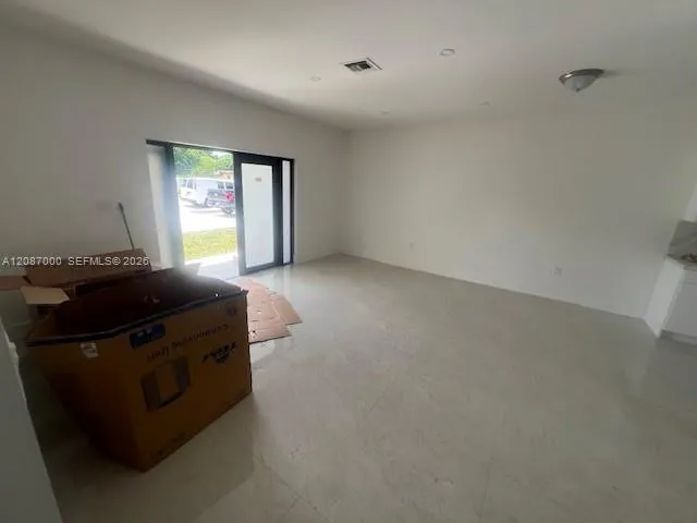 11755 SW 222nd St Miami, FL 33170