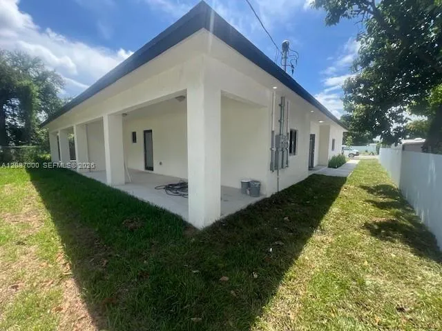 11755 SW 222nd St Miami, FL 33170