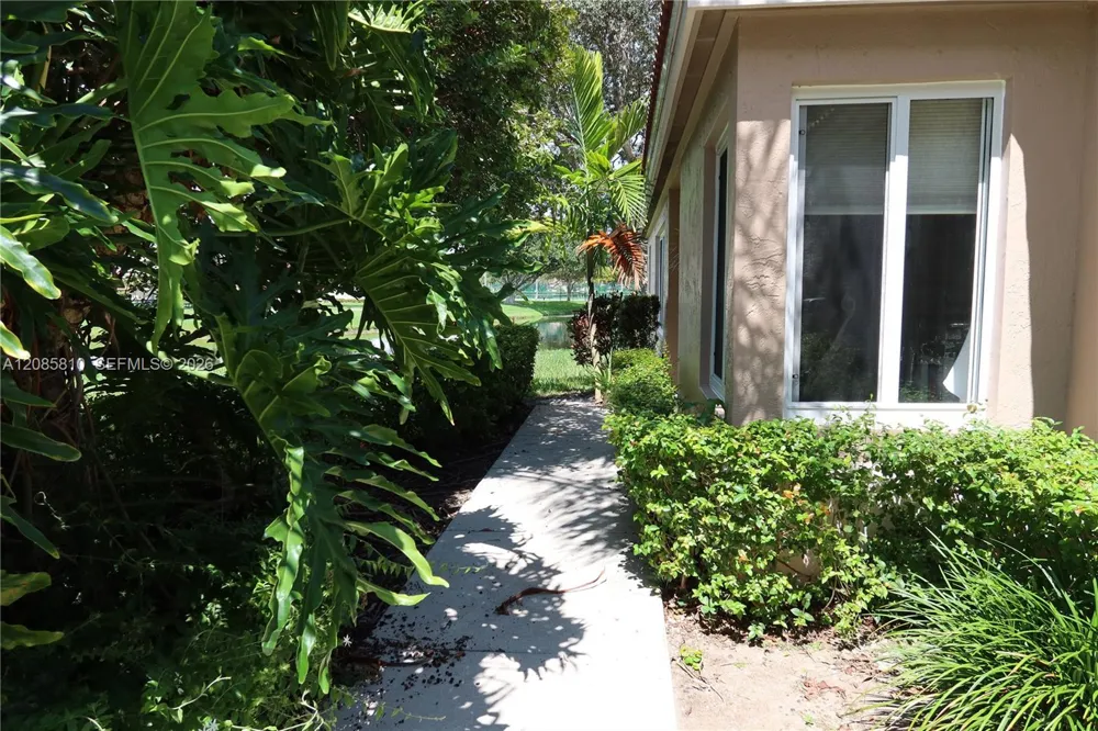 Address Not Shown Davie, FL 33324