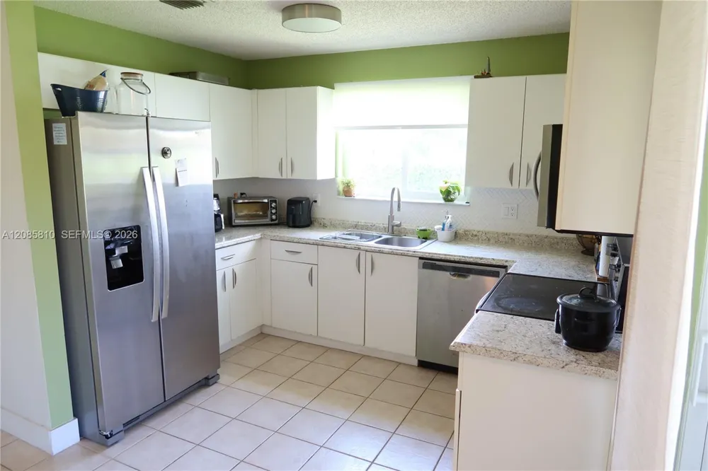 Address Not Shown Davie, FL 33324