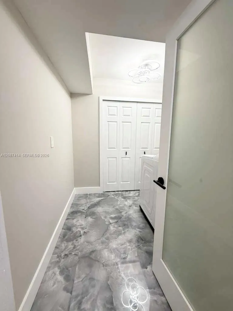 4930 E Sabal Palm Blvd #206 Tamarac, FL 33319