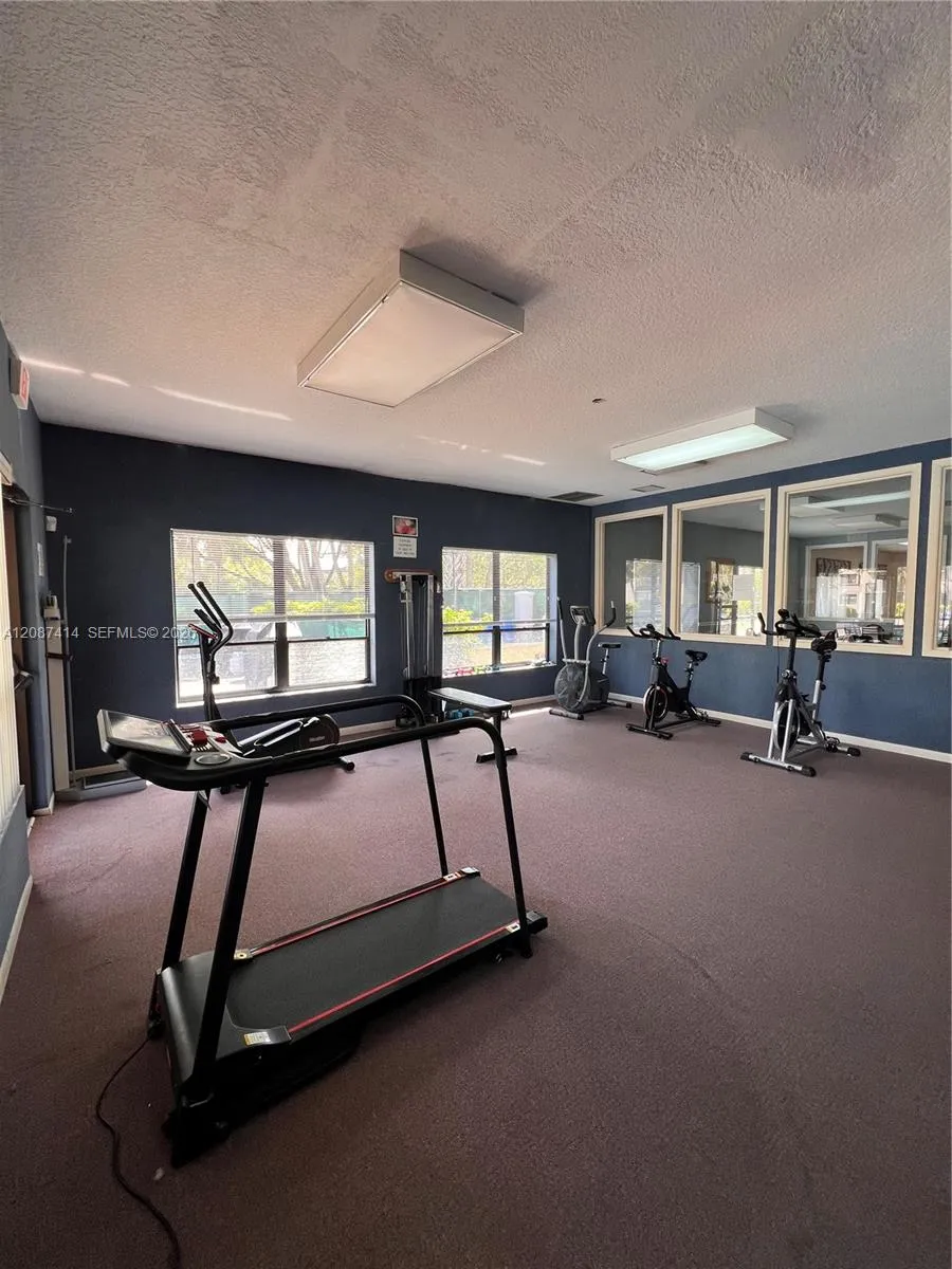 4930 E Sabal Palm Blvd #206 Tamarac, FL 33319