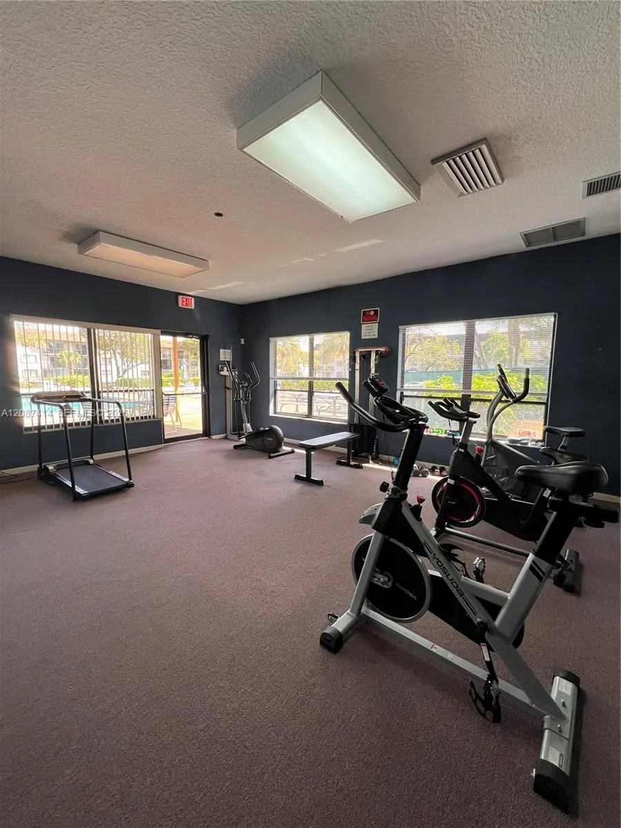 4930 E Sabal Palm Blvd #206 Tamarac, FL 33319
