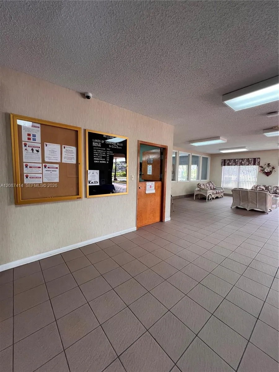 4930 E Sabal Palm Blvd #206 Tamarac, FL 33319