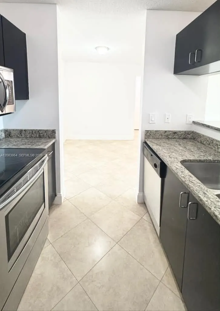 1739 Village Blvd #106 West Palm Beach, FL 33409