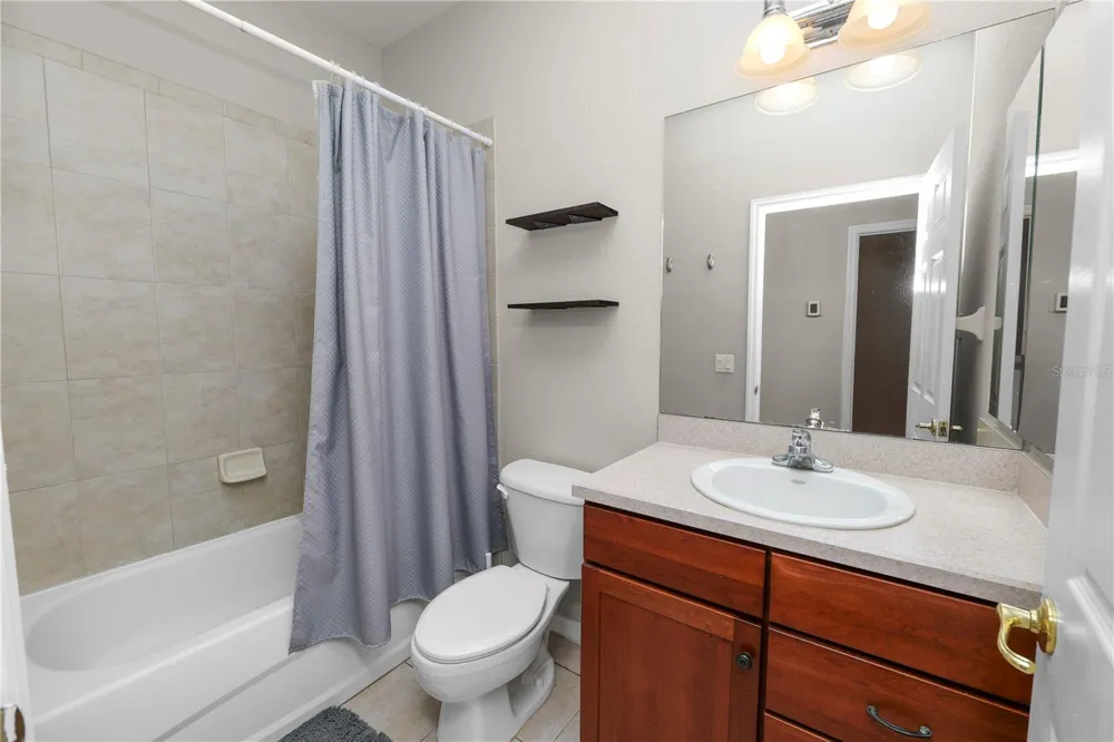 6776 HAMPSHIRE BOULEVARD Lakeland, FL 33813