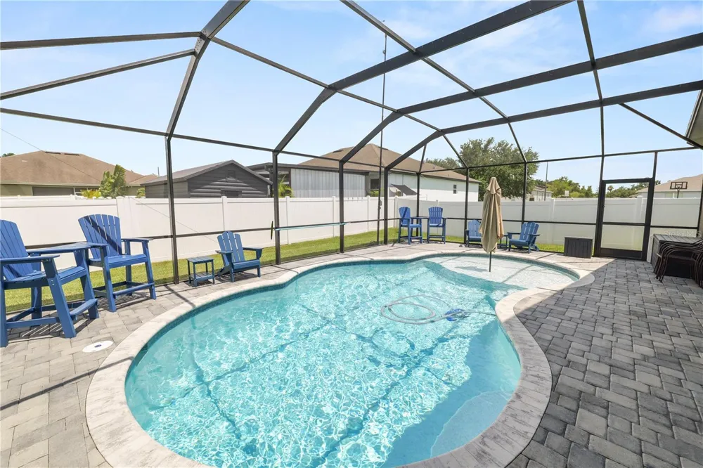6776 HAMPSHIRE BOULEVARD Lakeland, FL 33813