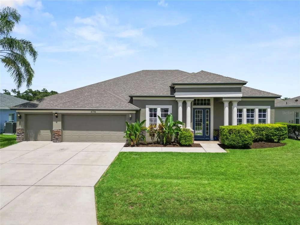 6776 HAMPSHIRE BOULEVARD Lakeland, FL 33813