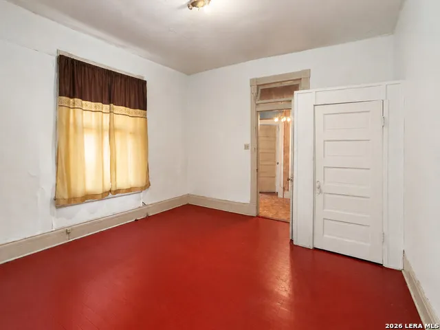 2419 W HOUSTON ST San Antonio, TX 78207