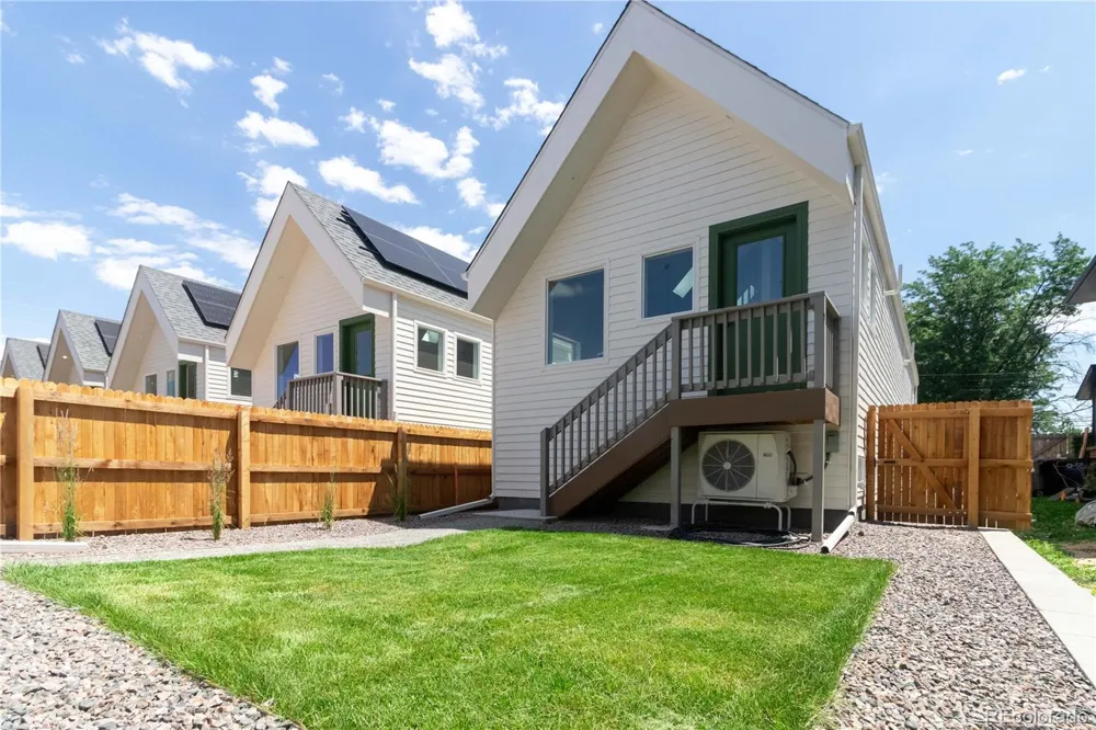 1101 S Dahlia Street Denver, CO 80246