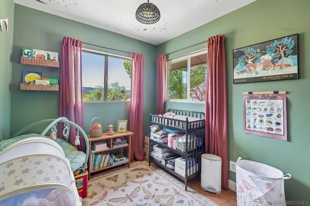 834 Wells Fargo Trl Julian, CA 92036