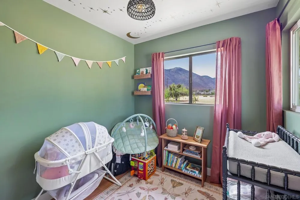 834 Wells Fargo Trl Julian, CA 92036