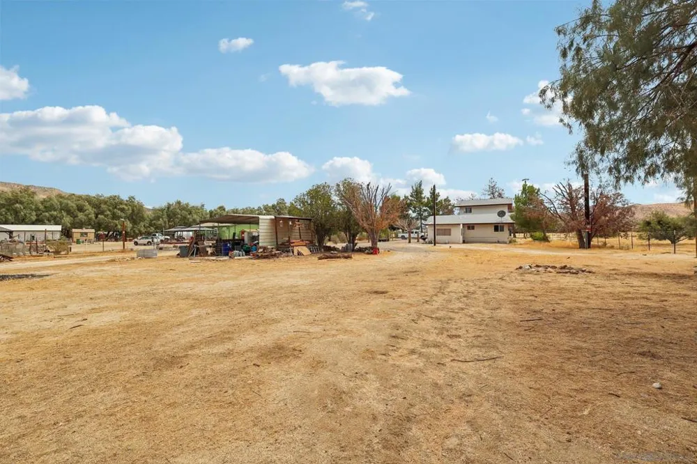 834 Wells Fargo Trl Julian, CA 92036