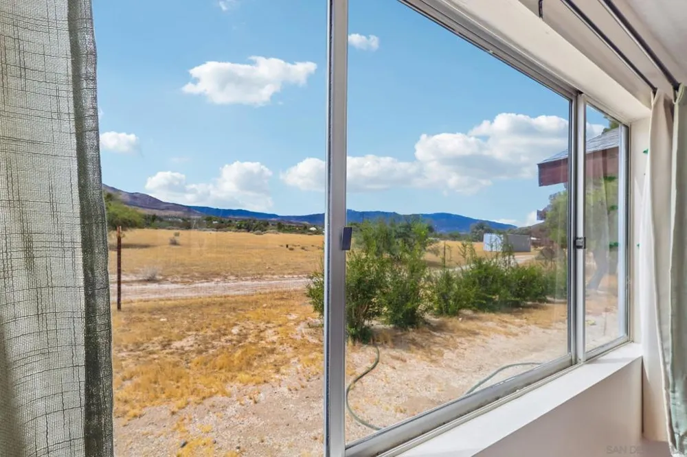 834 Wells Fargo Trl Julian, CA 92036