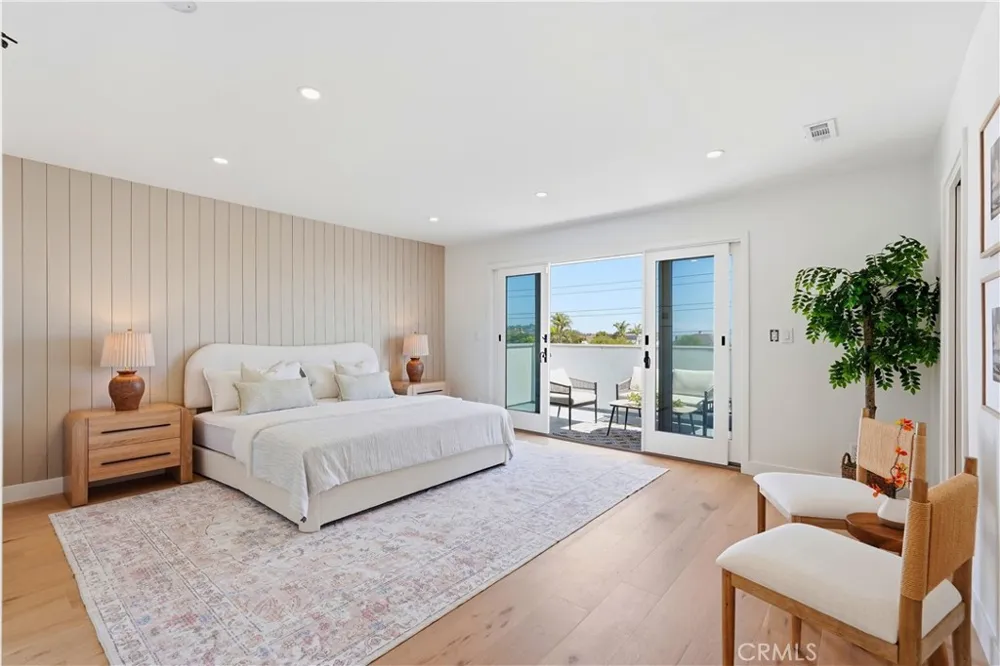 5726 Sunmist Drive Rancho Palos Verdes, CA 90275