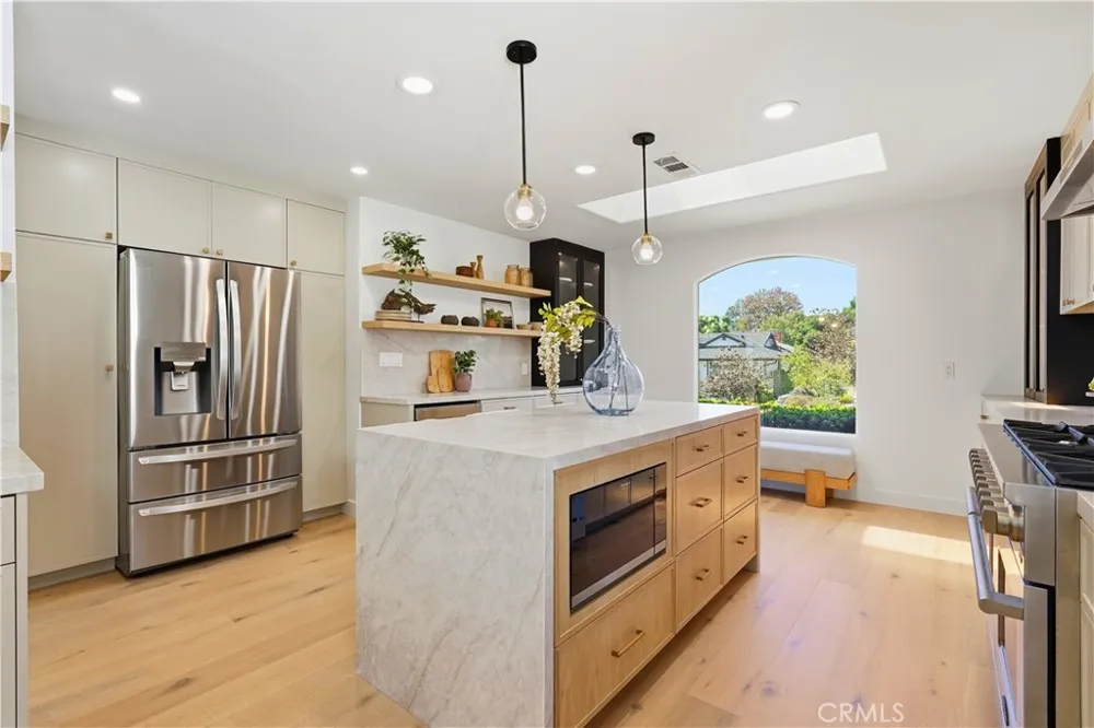 5726 Sunmist Drive Rancho Palos Verdes, CA 90275