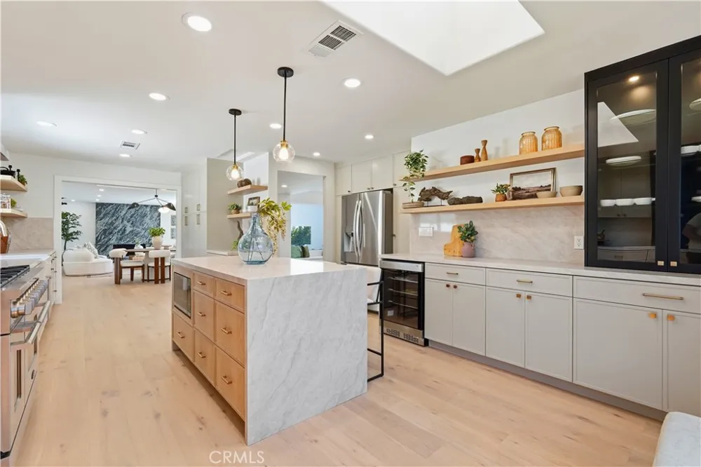 5726 Sunmist Drive Rancho Palos Verdes, CA 90275