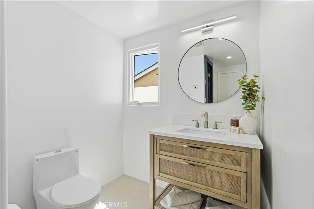 5726 Sunmist Drive Rancho Palos Verdes, CA 90275
