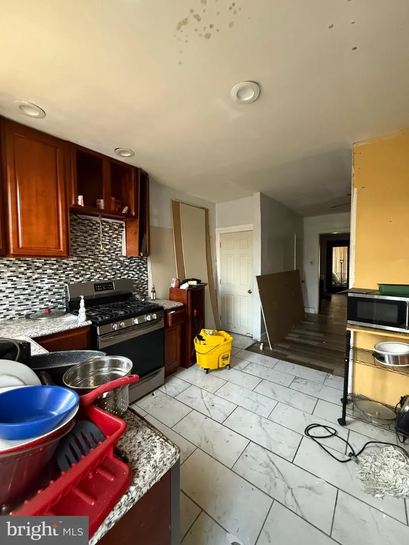 1958 W SPARKS STREET Philadelphia, PA 19141