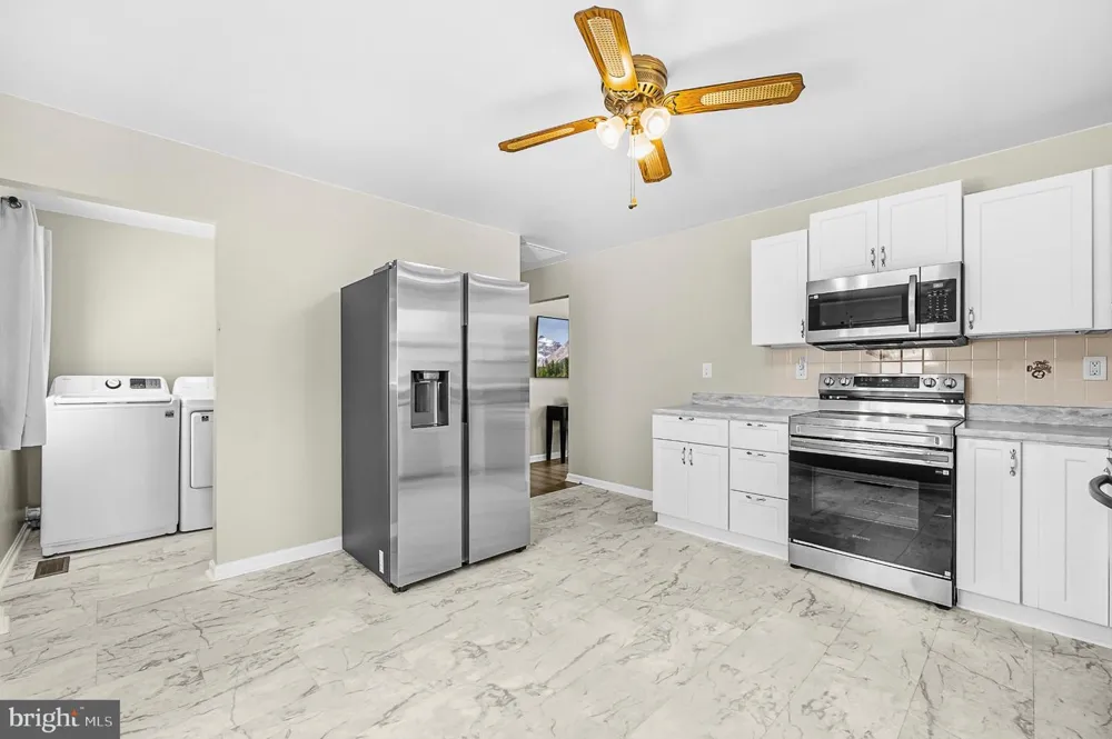 411 LINDEN LANE La Plata, MD 20646