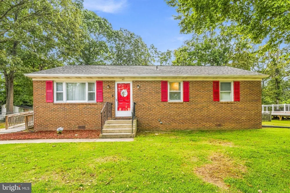411 LINDEN LANE La Plata, MD 20646