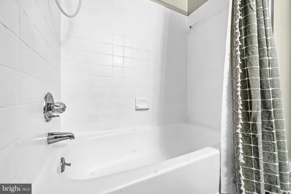 411 LINDEN LANE La Plata, MD 20646