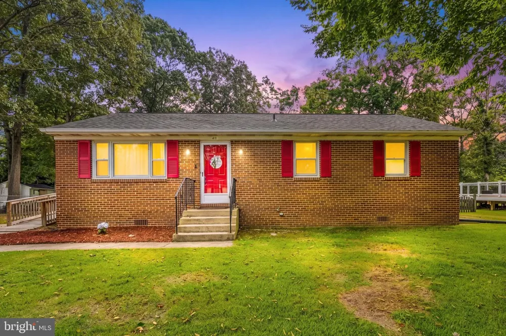 411 LINDEN LANE La Plata, MD 20646