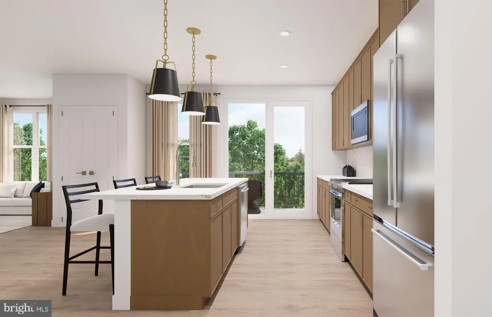 9475 SPRAGUE AVENUE #5 Fairfax, VA 22031