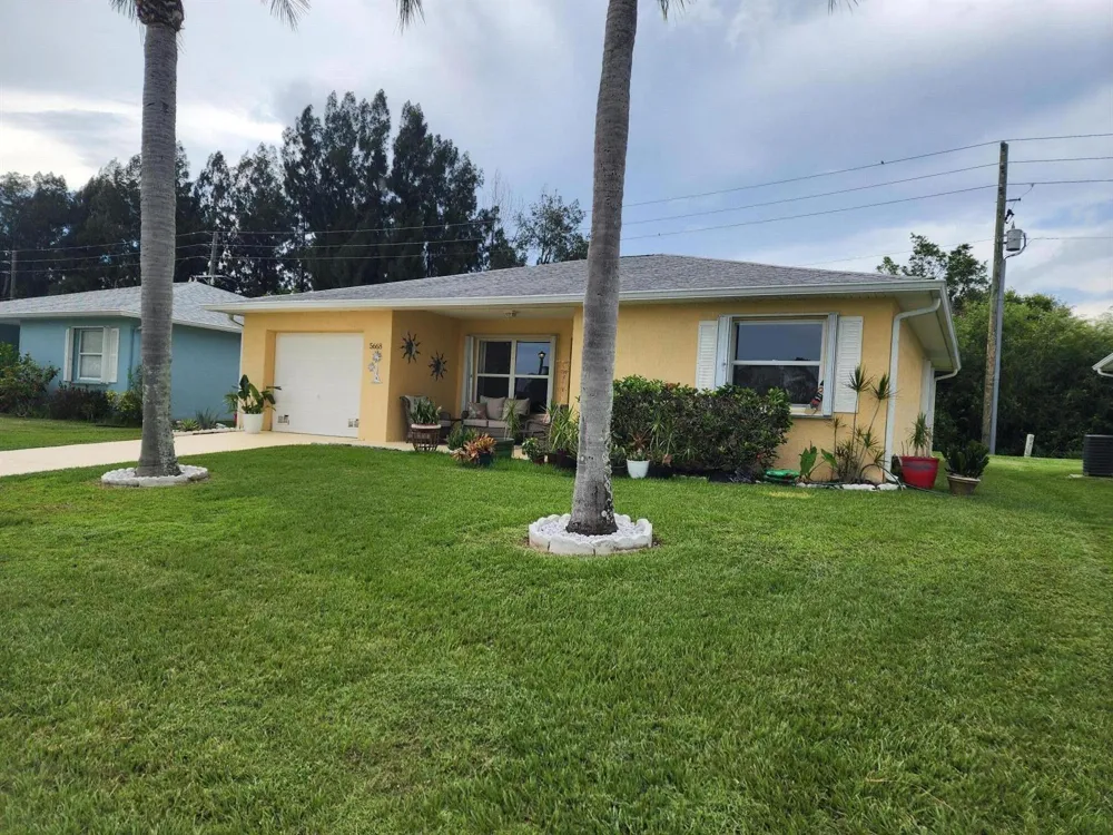 5668 Travelers Way Fort Pierce, FL 34982