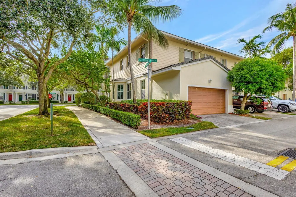4345 Parkside Drive Jupiter, FL 33458
