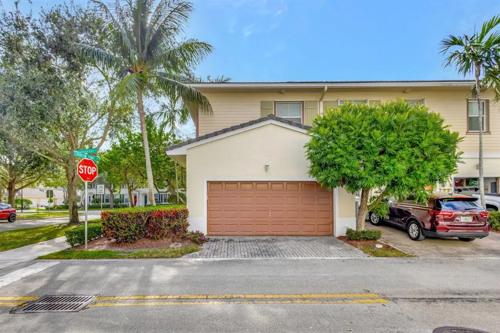 4345 Parkside Drive Jupiter, FL 33458