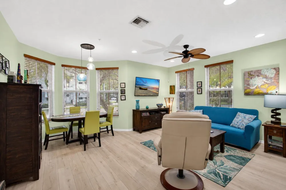 4345 Parkside Drive Jupiter, FL 33458