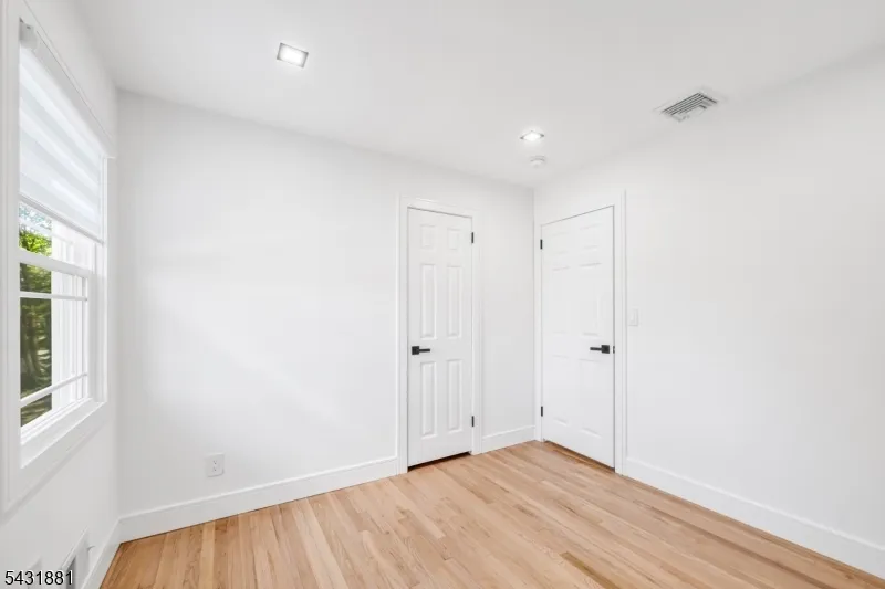 207 Degray St North Haledon, NJ 07508