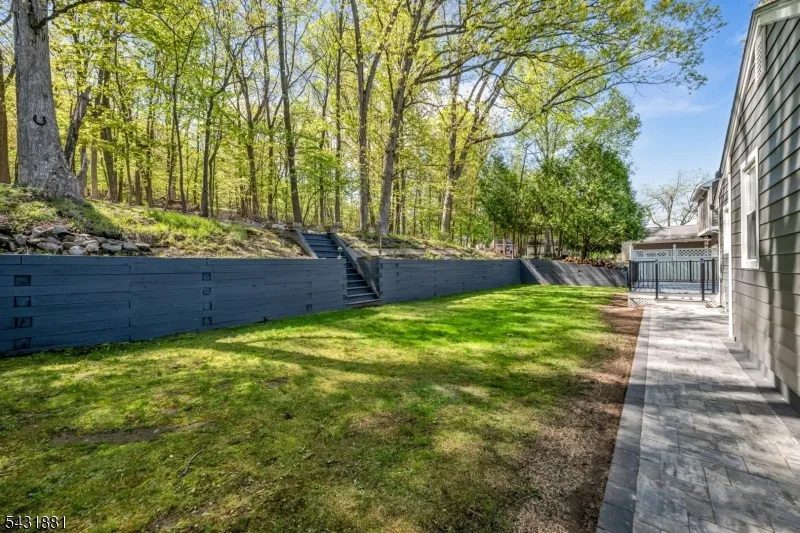 207 Degray St North Haledon, NJ 07508