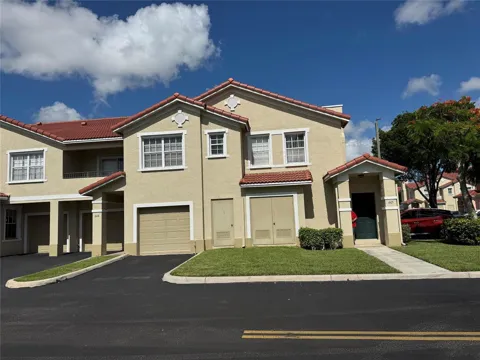 605 BELMONT LANE #605