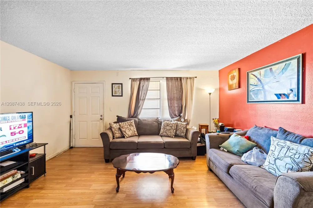 301 NW 177th St #227 Miami Gardens, FL 33169