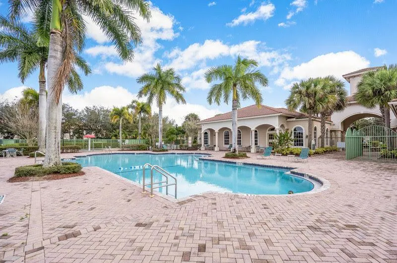 6768 Heritage Grande #7103 Boynton Beach, FL 33437