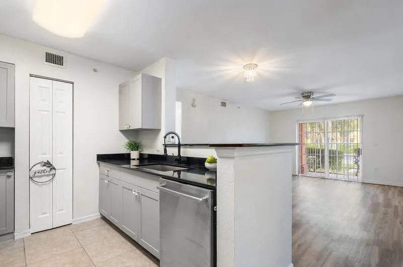 6768 Heritage Grande #7103 Boynton Beach, FL 33437