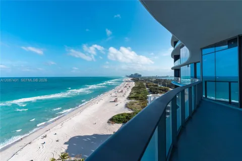 15701 Collins Ave #702