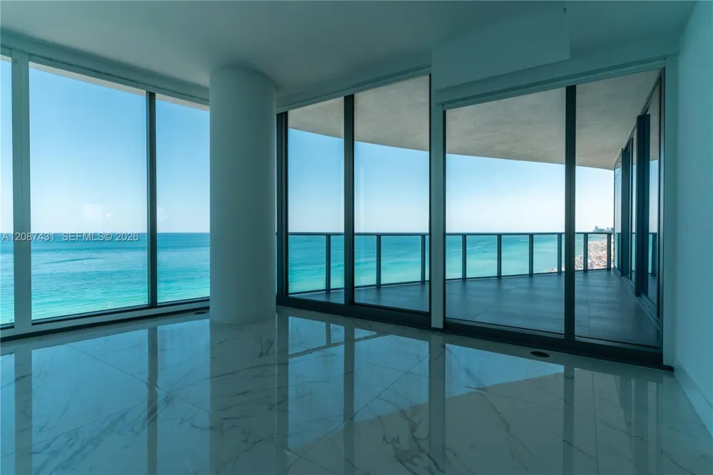 15701 Collins Ave #702 Sunny Isles Beach, FL 33160
