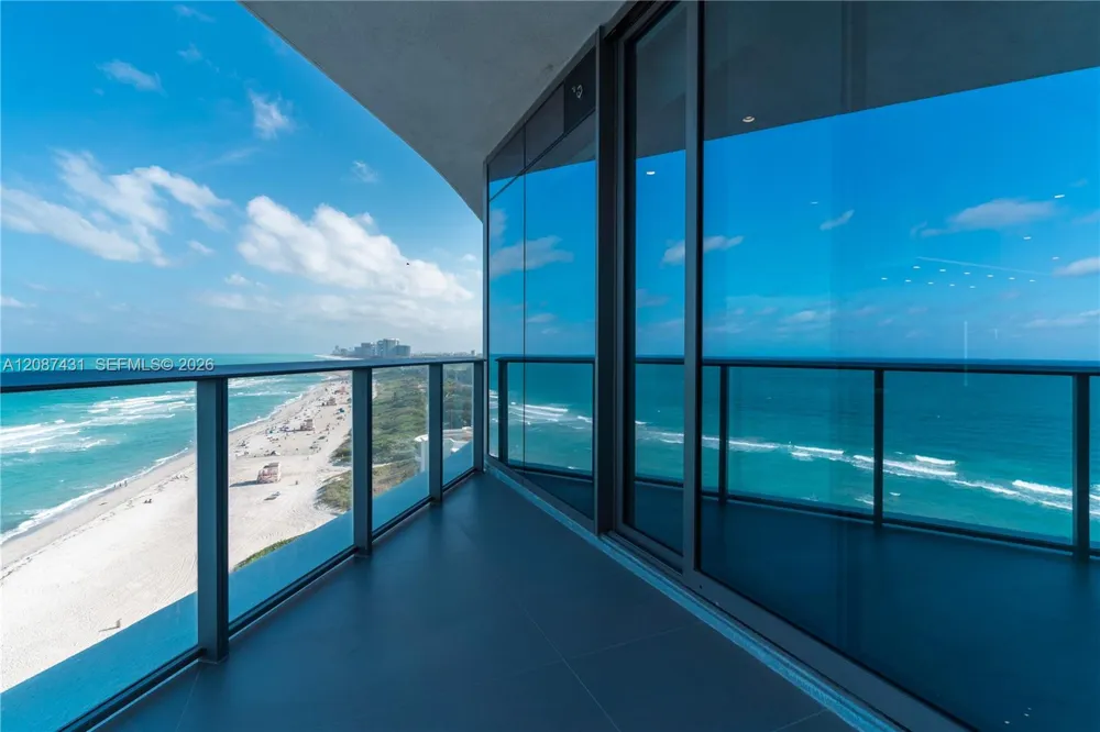 15701 Collins Ave #702 Sunny Isles Beach, FL 33160