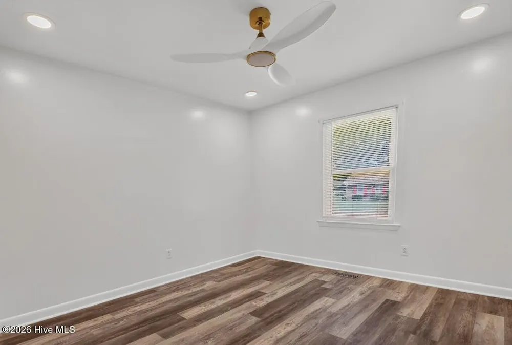 214 Cambridge Court #214 Havelock, NC 28532
