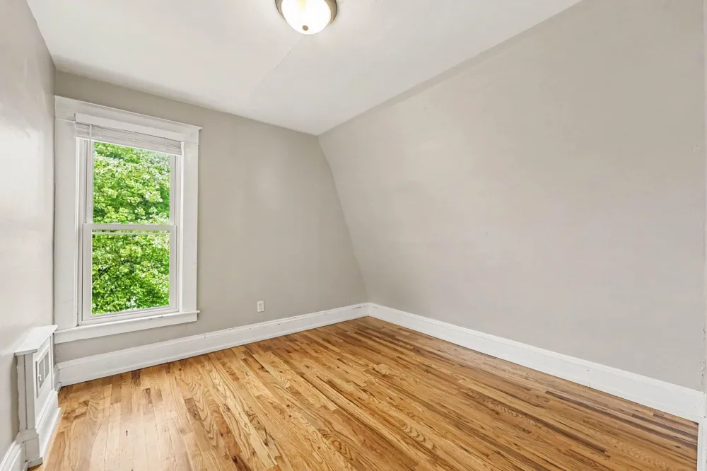 1416 Sigsbee Street SE Grand Rapids, MI 49506